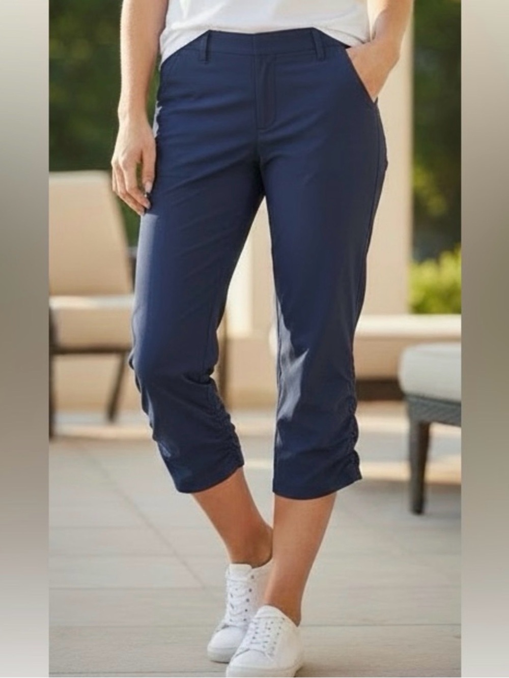 Eddie Bauer Navy Rainer Capri Pants - Picture 2 of 6